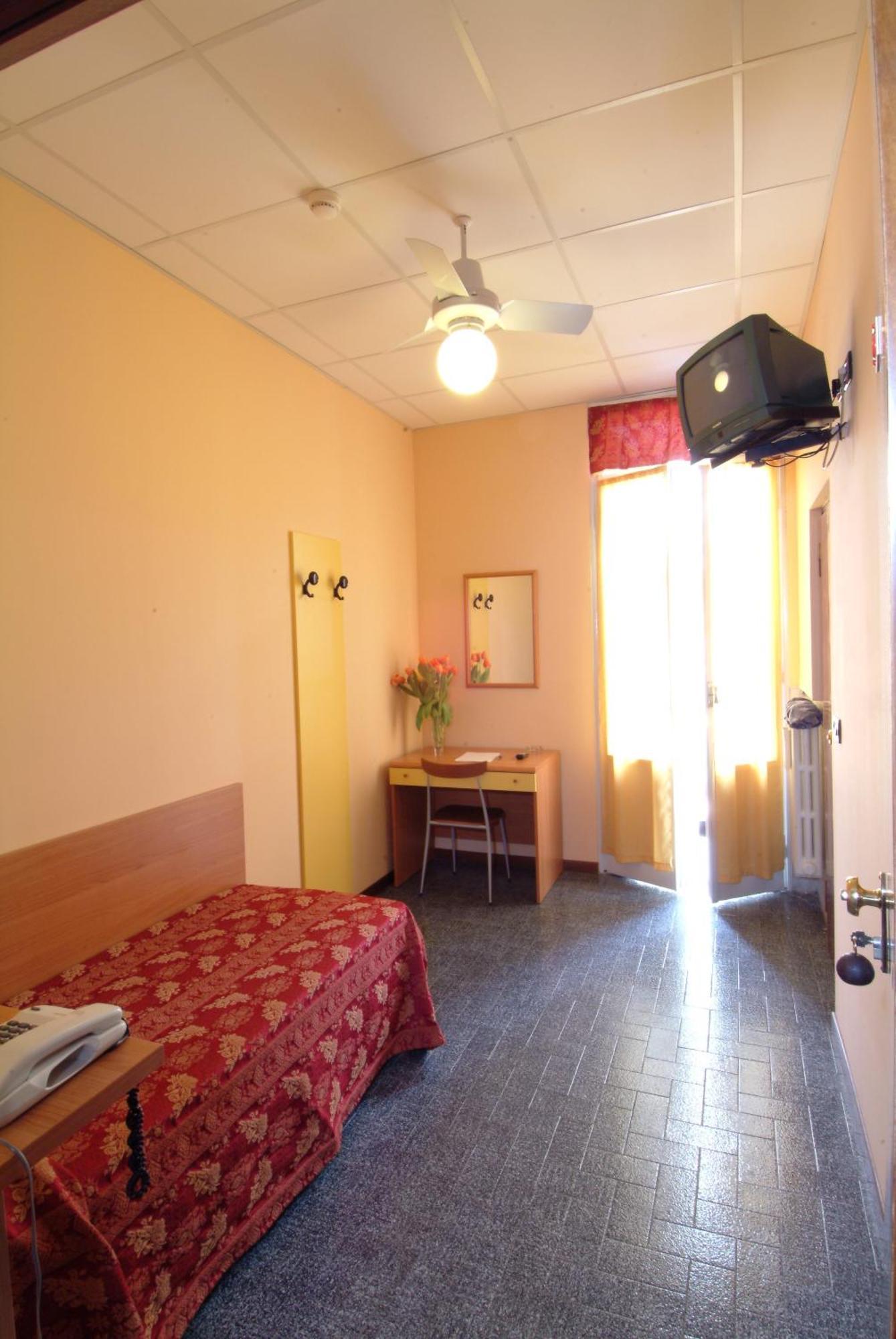Hotel San Geminiano Modena Szoba fotó
