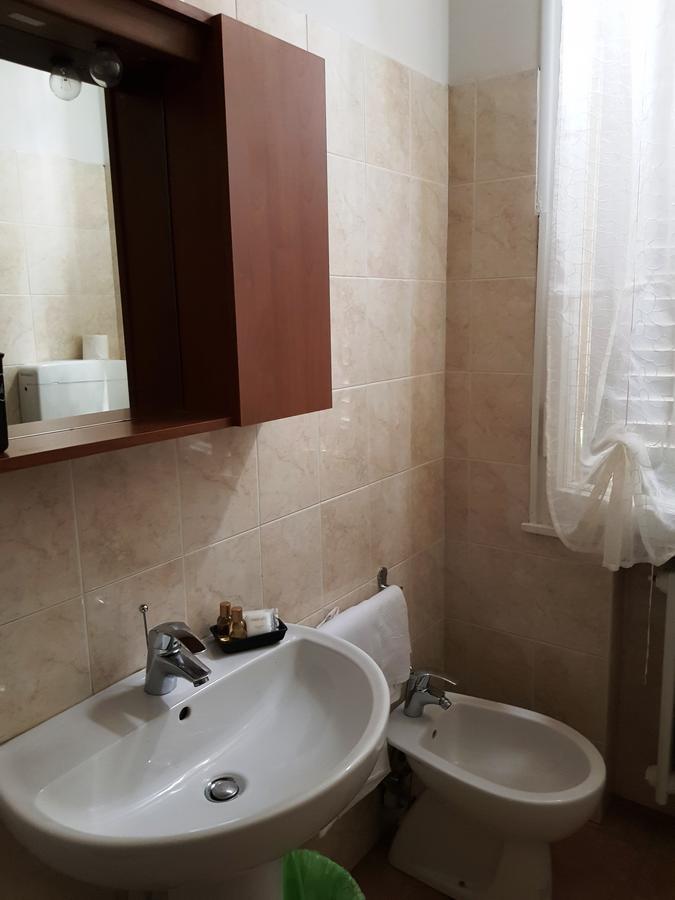 Hotel San Geminiano Modena Kültér fotó